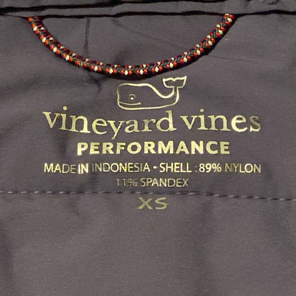 Vineyard Vines Performance Puffer Jacket. Packabl… - image 2